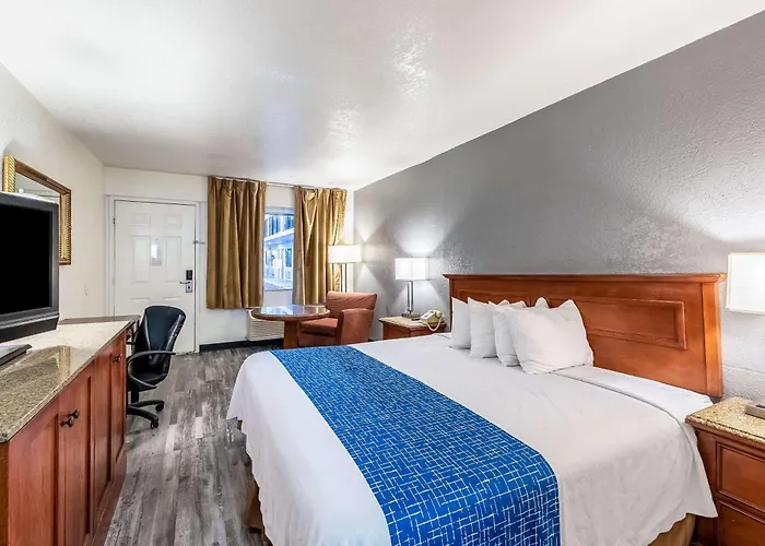 Econo North I-17 Lodge